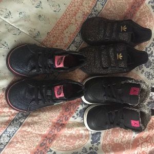 Bundle of Shoes